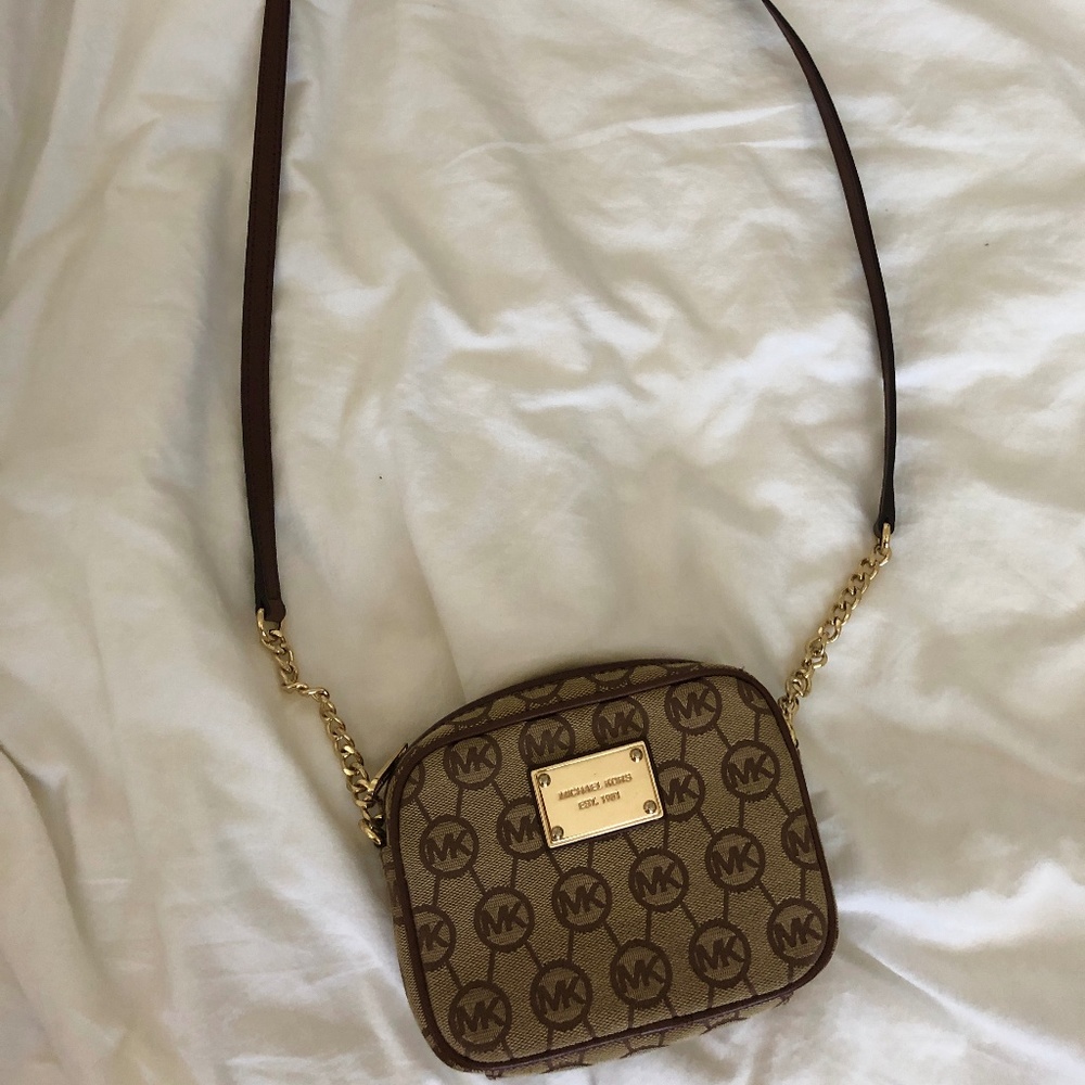 Michael Kors Crossbody